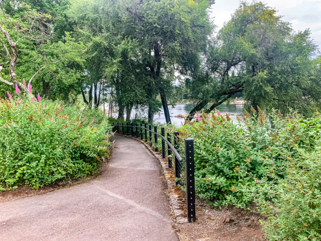 Walking Lake Oswego_George Rogers Park